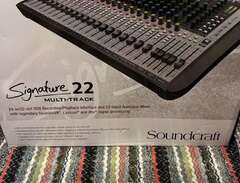 Soundcraft Signature 22 mul...