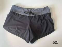 (Nr 52) Tränings-shorts til...