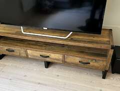 Tv-bänk woodenforge