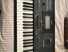 Casio keyboard CT-X5000