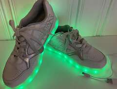 Sneakers blinkande LED skor...