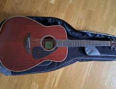 Yamaha FG 850 akustisk gitarr