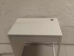 Skrivbord Micke från Ikea vit