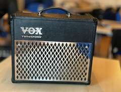 Vox förstärkare med tonelab...