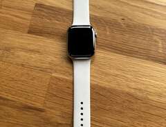 Apple Watch Series 7, stain...