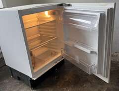 kylskåp (bänkskåp) GRATIS