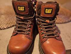 CAT Boots