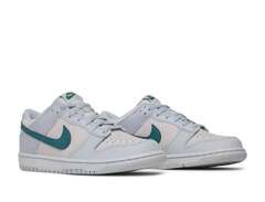 Nike Low Dunk Mineral Teal...