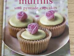 Muffins : små pyntade cupca...