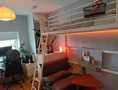 IKEA loftsäng stomme + madrass