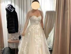 Bröllopsklänning/ Brudklänn...