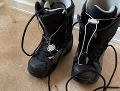 snowboard boots