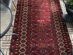 Handknuten persisk matta