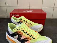 New Balance Fuelcell SC Eli...