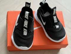 Nike baby skor/barnskor nya...