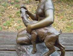 Bronsskulptur Lauritz Jensen.