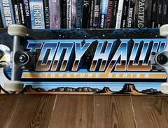 skateboard Tony Hawk