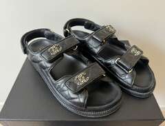 Chanel sandaler ”Dad sandals”