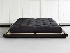 Säng, futon 160x200, modell...