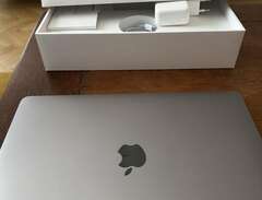 Apple CTO Macbook Air 13" M...