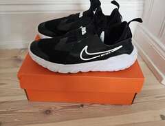 Sneakers Nike Flex Runner 2...