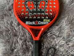 Black Crown Fox padelracket