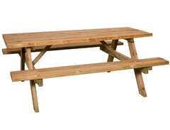 Bänkbord i impregnerat trä