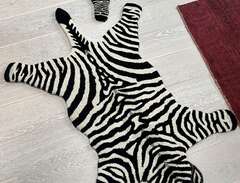 Mattor med zebra mönster i ull