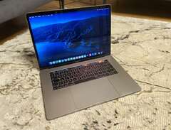 MacBook Pro 2017 15Tums