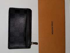 Louis Vuitton plånbok med k...