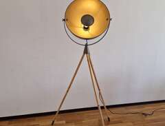 Vintage golvlampa Buckler b...