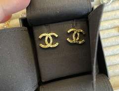 Chanel CC Gold Örhängen