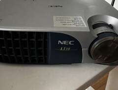 NEC Projektor