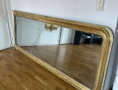 antik spegel stor men sprucken