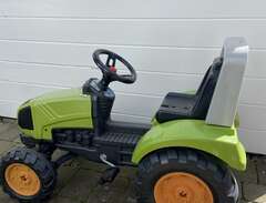 tramp traktor