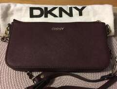 DKNY väska