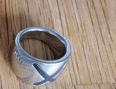 Fossil stainless steel ring...