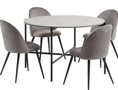 matsalsbord med 4 stolar