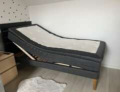 Ställbar säng 90cm