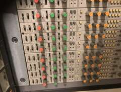 Tascam 512 vintage mixerbord