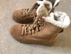 Snygga boots från Tamaris
