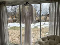 Brudklänning/balklänning