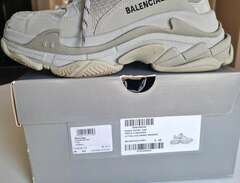 Sneakers Balenciaga Triple S