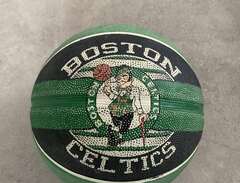 Boston Celtics Spalding Bas...