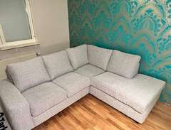 3-sits soffa med divan som ny!