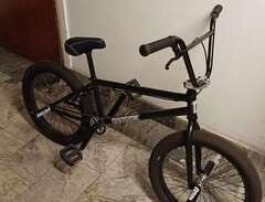 BMX cykel,  Division Fortiz