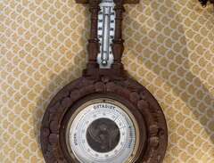 Gammal barometer