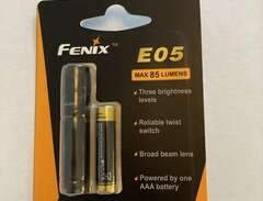 Fenix E05 ficklampa