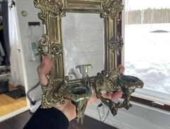 spegel med ljushållare