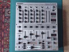 Behringer DJX700 DJ Pro Mixer